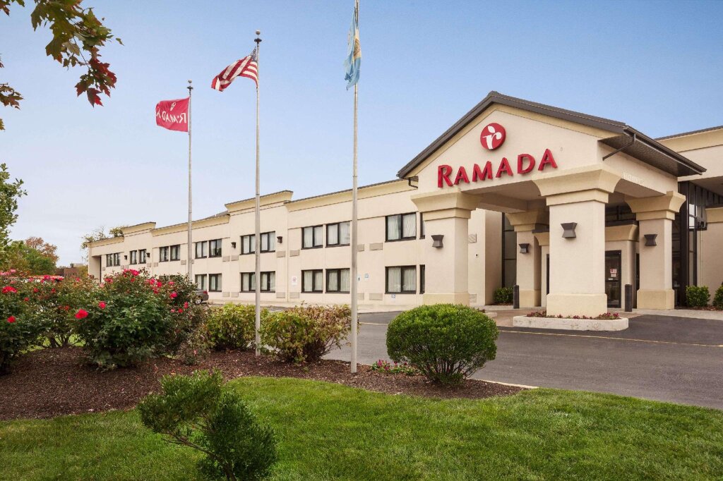 Номер Standard Ramada by Wyndham Newark/Wilmington