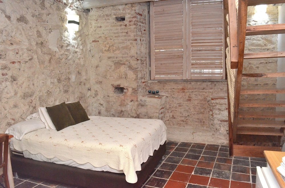 Четырёхместный номер Standard Hotel Puertas de Cartagena