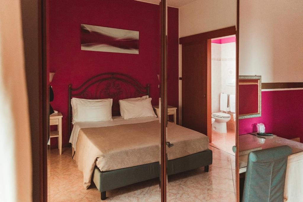 Camera doppia Superior con balcone Hotel Benacus