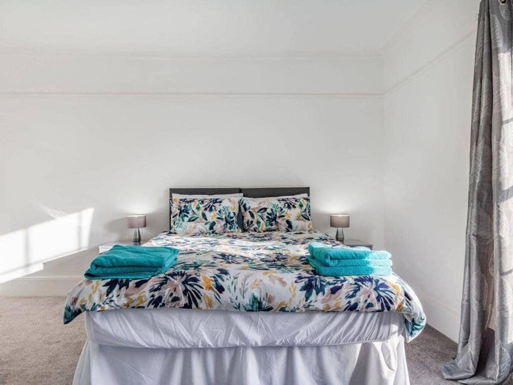 Standard Zimmer Lovely Period Villa sleeps 8 resting in Torquay