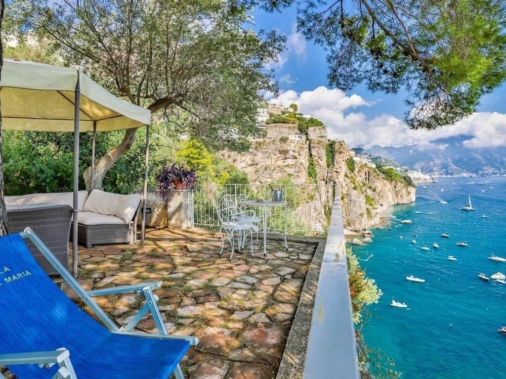 Studio Luxury Room With sea View in Amalfi ID 3935