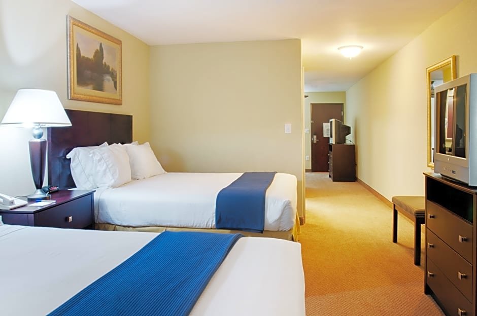 Vierer Suite Holiday Inn Express Leesville, an IHG Hotel