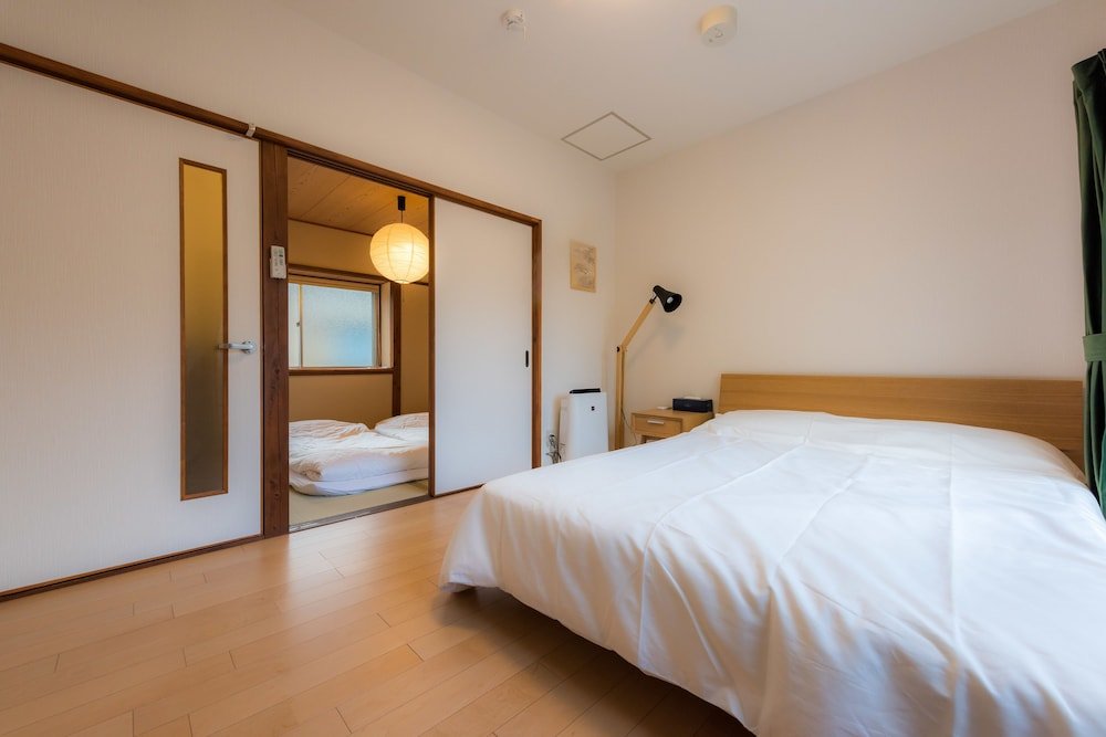 Famille villa 2 chambres avec balcon Yuenshe Higashi Hongan-ji Villa