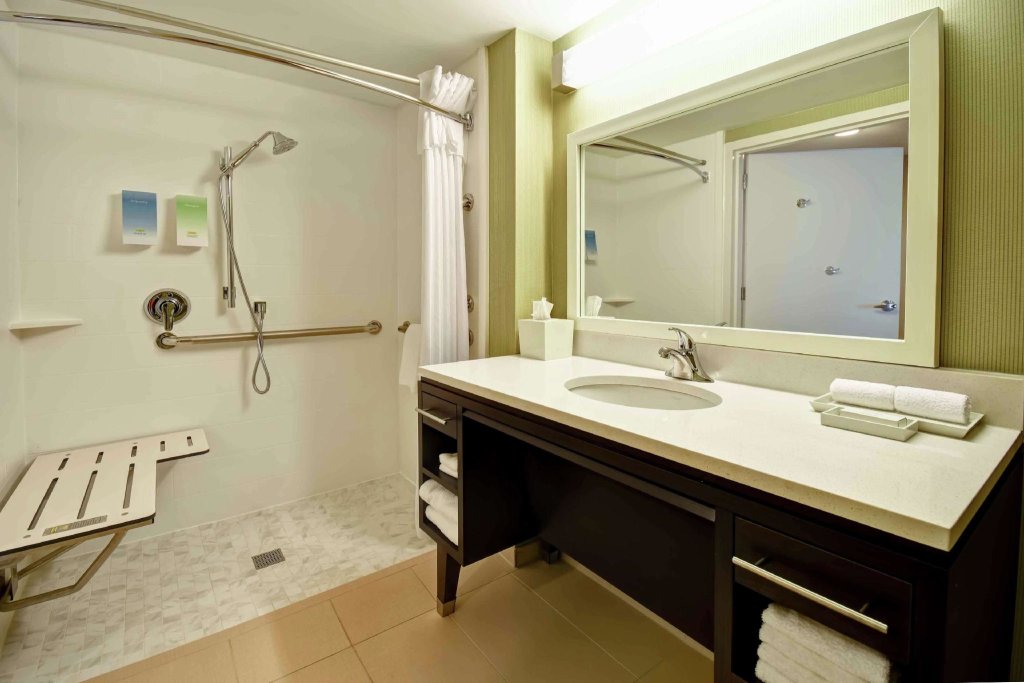 Двухместный люкс Home2 Suites by Hilton Atlanta Norcross
