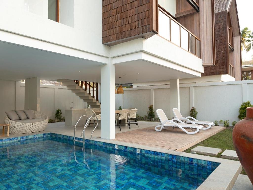 1 Bedroom Duplex Villa The Kayana Beach Lombok