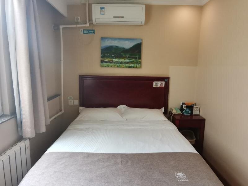 Standard Doppel Zimmer GreenTree Inn Qinhuangdao Olympic Center Express