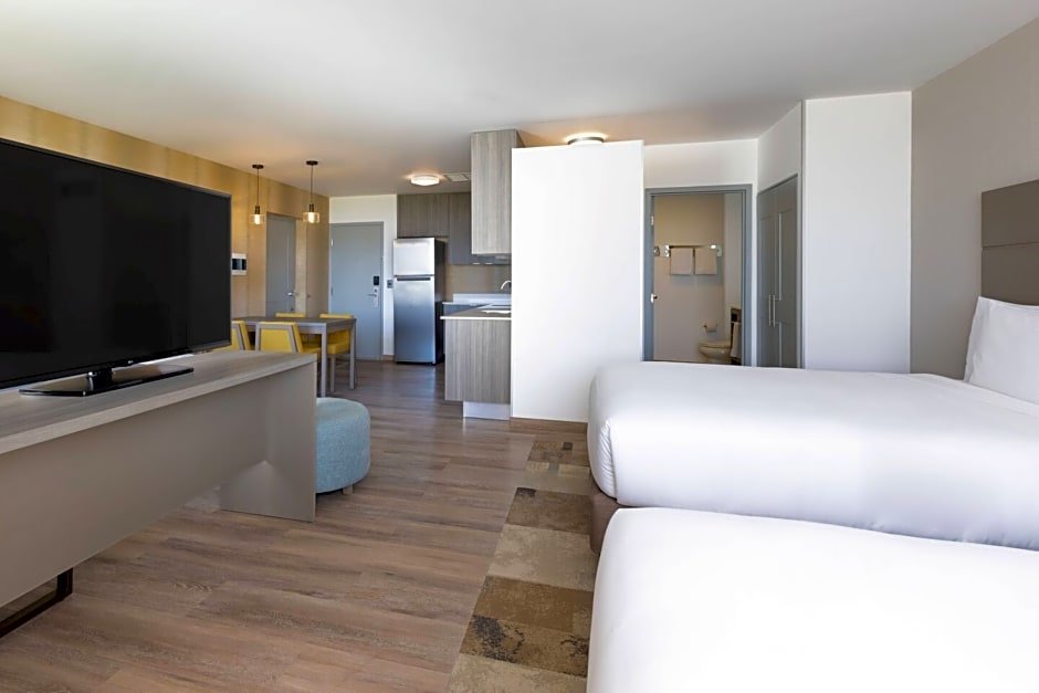 Четырёхместный номер Standard Residence Inn by Marriott Playa del Carmen