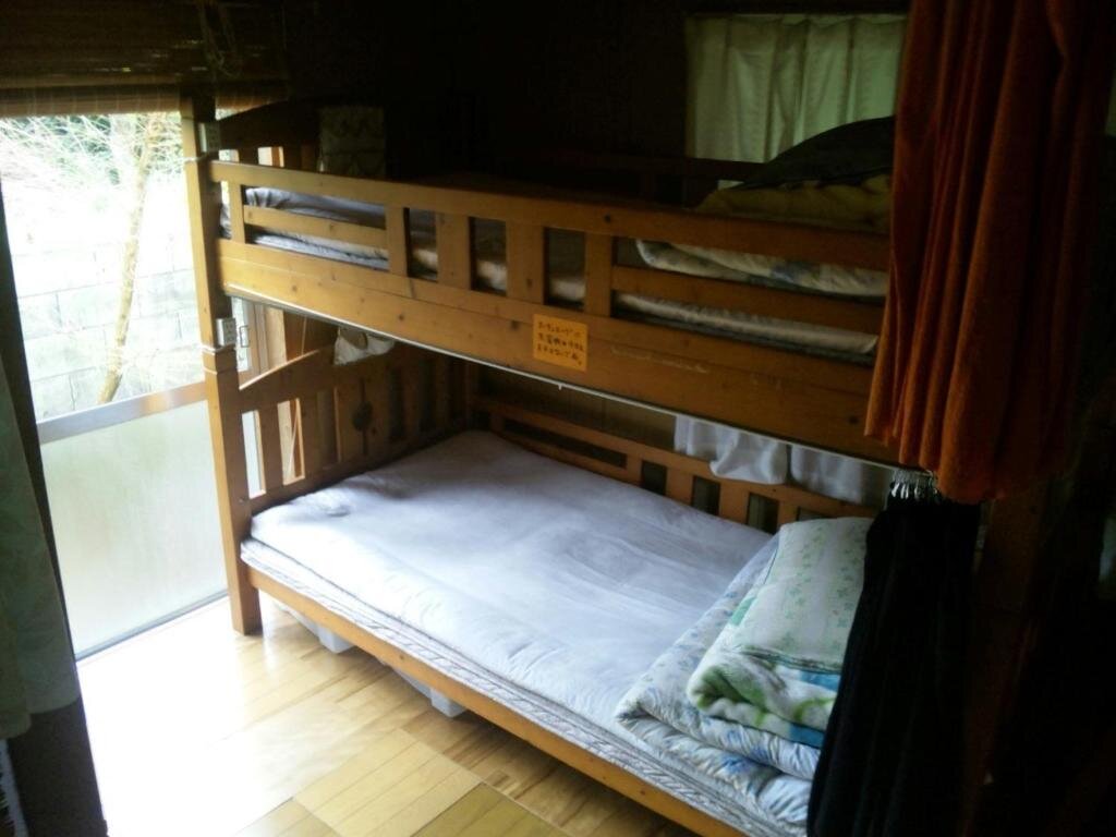 Bett im Wohnheim (Männerwohnheim) Okinawa Motobu Guest House