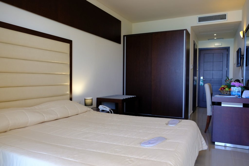 Standard Double room with land view Galini Sea View