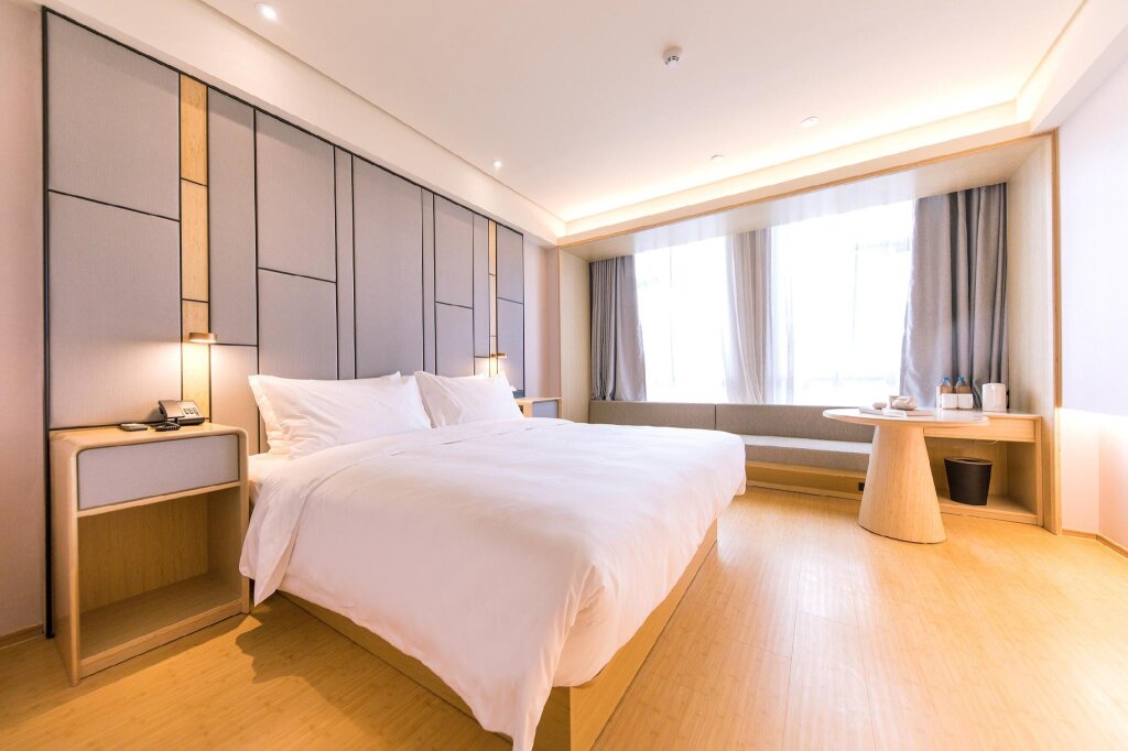 Superior room JI Hotel Shanghai Jinshan Wanda