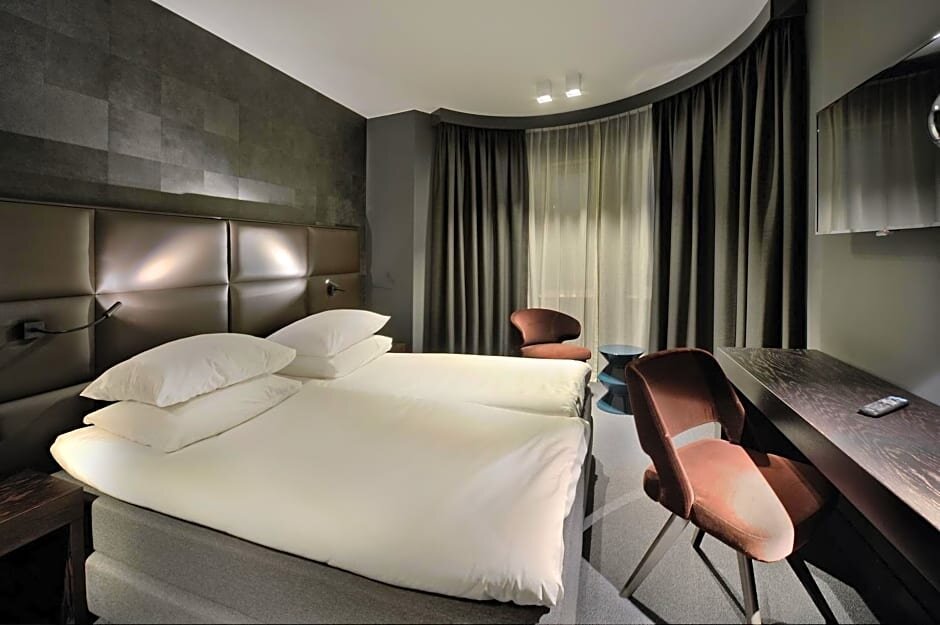 Komfort Zimmer Amsterdam Forest Hotel
