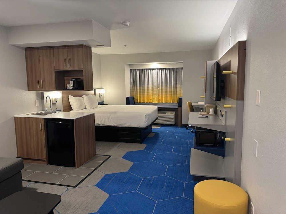 Suite Microtel Inn & Suites by Wyndham Independence