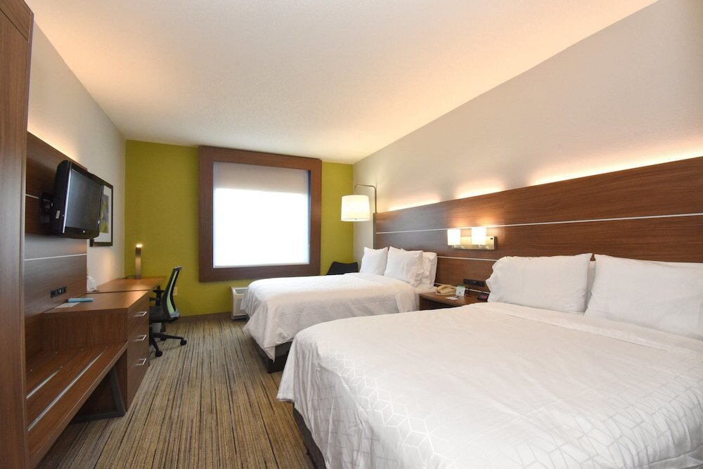 Номер Standard Holiday Inn Express & Suites Southern Pines-Pinehurst Area, an IHG Hotel