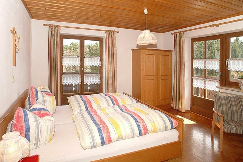 Standard Doppel Zimmer mit Balkon Exenbacher Hof - Pension