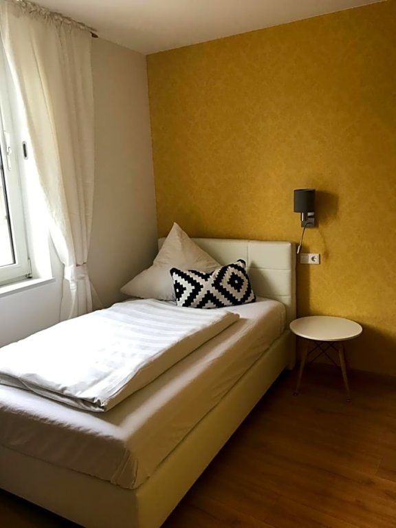 Standard room Hotel Zur Goldenen Sonne