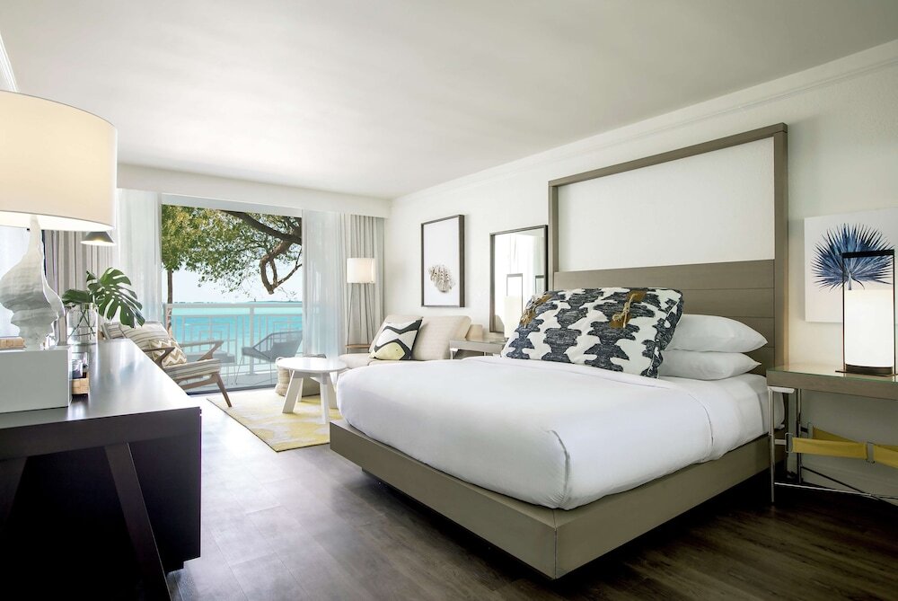 Standard Zimmer mit Balkon und mit Wasserblick Baker's Cay Resort Key Largo, Curio Collection