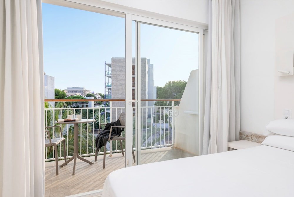 Standard Doppel Zimmer mit Balkon Hotel Atolon