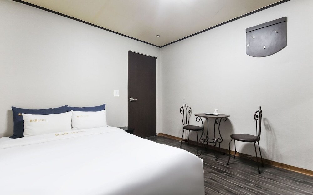 Standard chambre Gunsan B and B Hotel