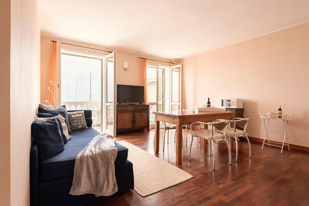 Апартаменты с 2 комнатами с видом на море Residenza Santa Cecilia