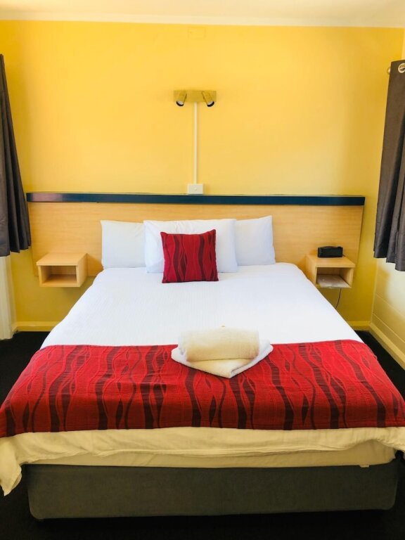 Standard Doppel Zimmer 1 Schlafzimmer Red Cedar Motel