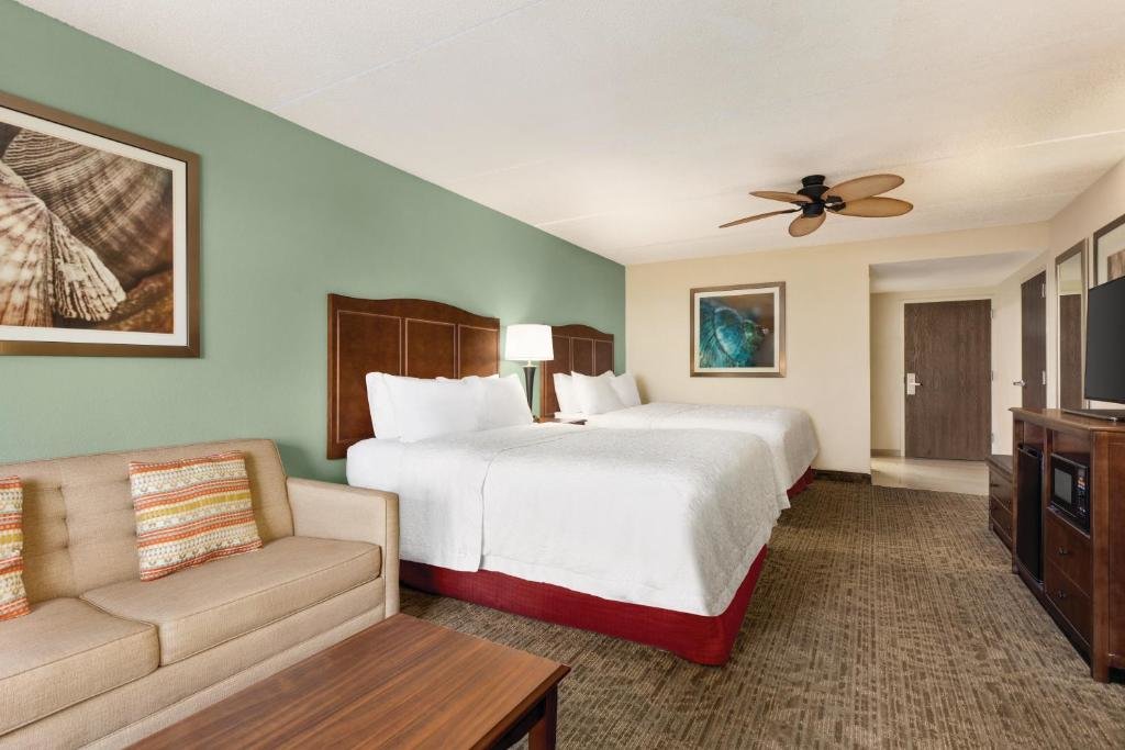 Двухместный номер Standard oceanfront Hampton Inn & Suites Outer Banks/Corolla