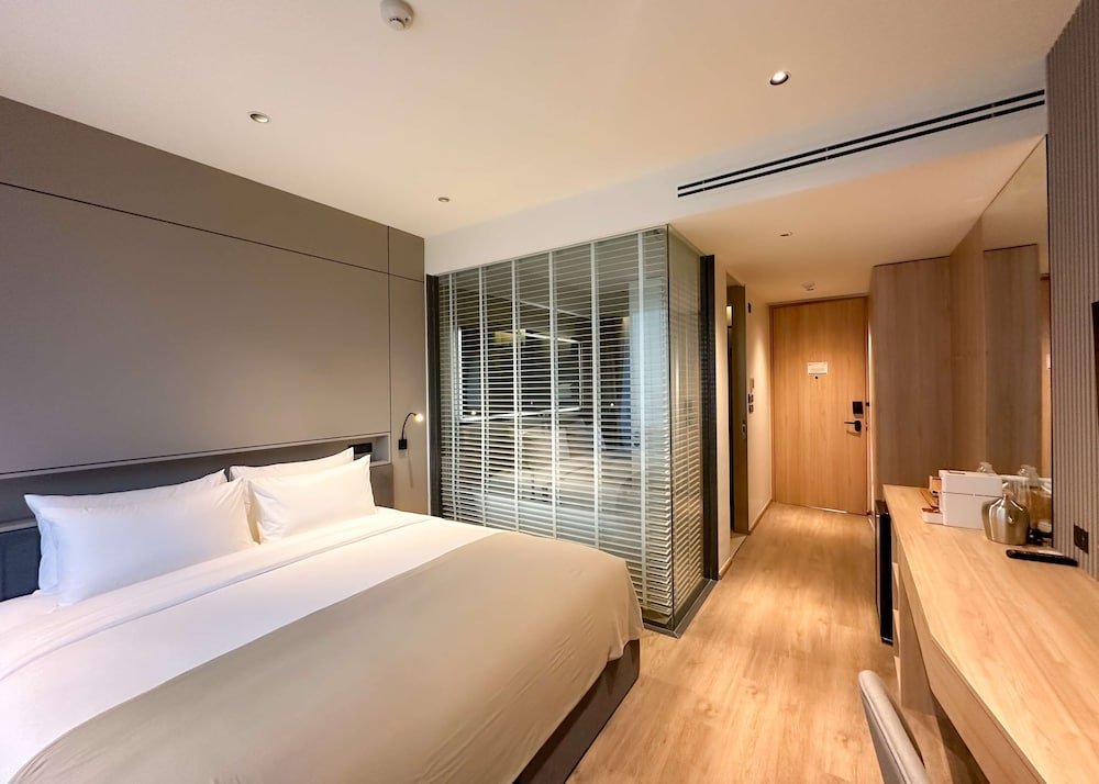 Deluxe Double room with balcony La Green Hotel and Residence