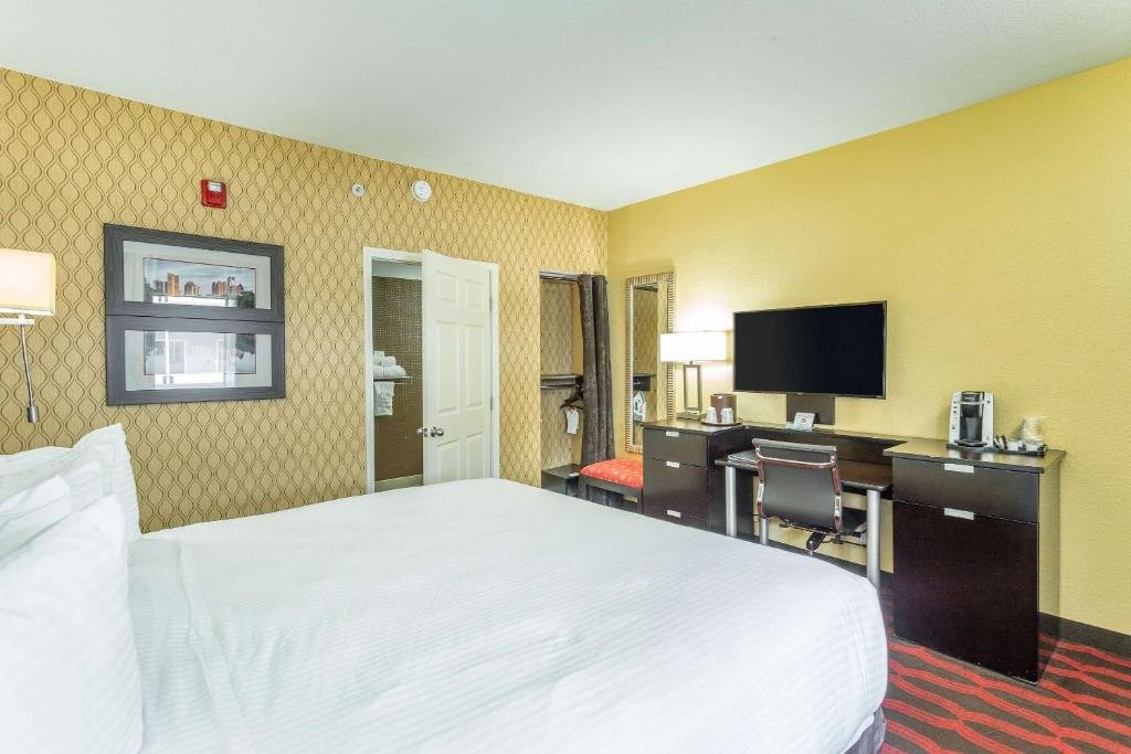Standard Doppel Zimmer Inn at the Peachtrees, Ascend Hotel Collection