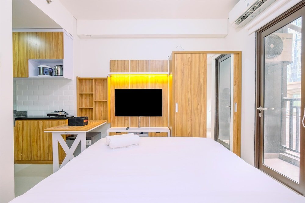 Estudio Modern And Comfy Studio At Transpark Cibubur Apartment