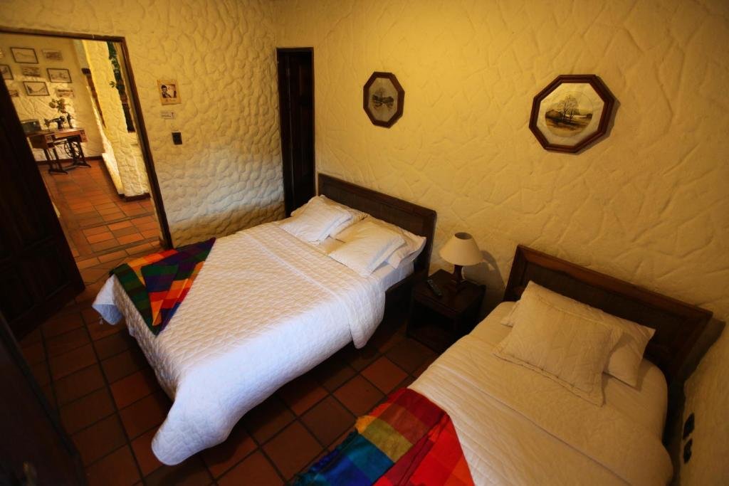 Comfort Triple room HOTEL Quito Antiguo