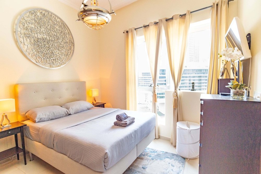 Standard Apartment 1 Bed Apartment in Dubai Marina - MRN