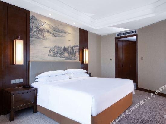 Люкс Executive Grand New Century Hotel Fuyang