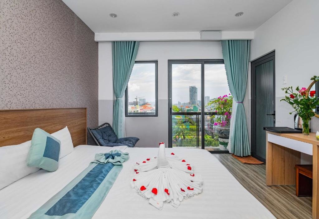 Standard Doppel Zimmer mit Balkon Hương Biển Hotel