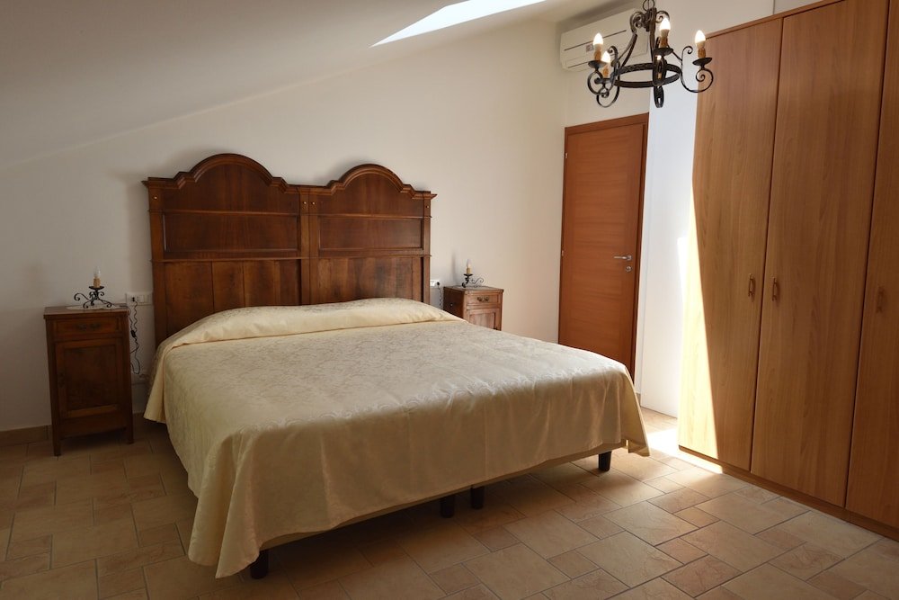 Апартаменты Мансарда с 2 комнатами с видом на озеро La Piccola Bellagio