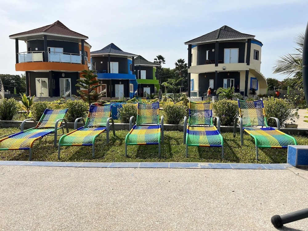 Апартаменты Seaview 1-bed Suite on Cape Point Beach, Bakau