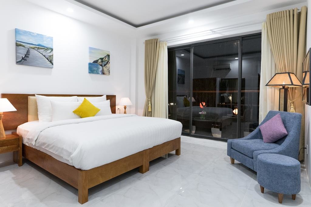 Deluxe room Amon Phu Quoc Hotel