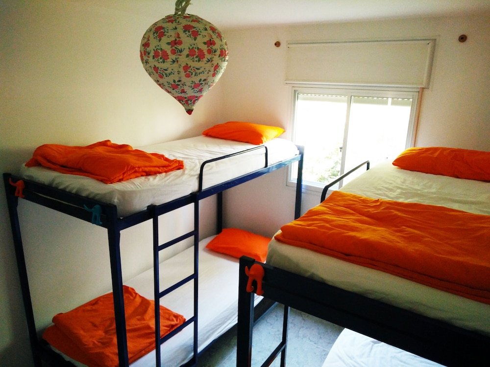 Кровать в общем номере Golan Garden Hostel