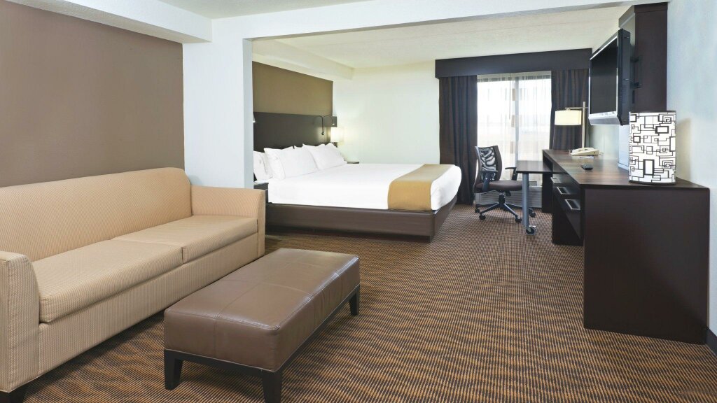 Suite doppia Holiday Inn Express Hotel & Suites Colby, an IHG Hotel