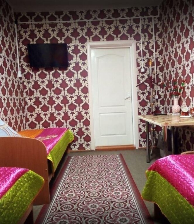 Cama en dormitorio compartido (dormitorio compartido masculino) Gostinitsa Viktoriya	