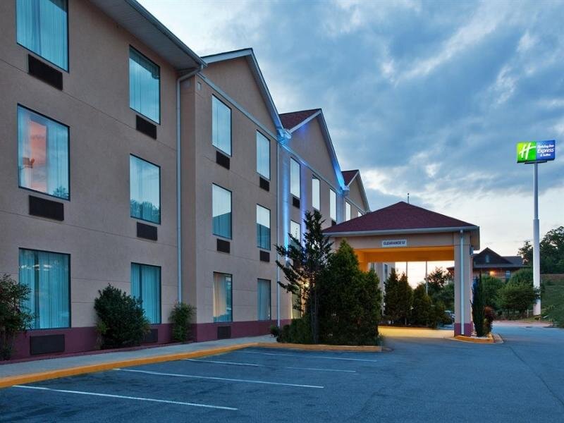Suite Holiday Inn Express Hotel & Suites Hiawassee, an IHG Hotel