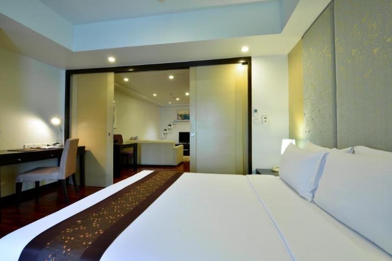 Standard Double room with balcony Abloom Exclusive Serviced Apartments