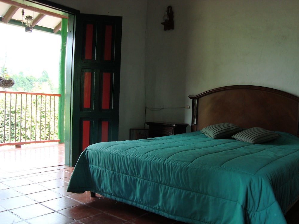 1 Bedroom Standard Single room Ecosuits Verdes