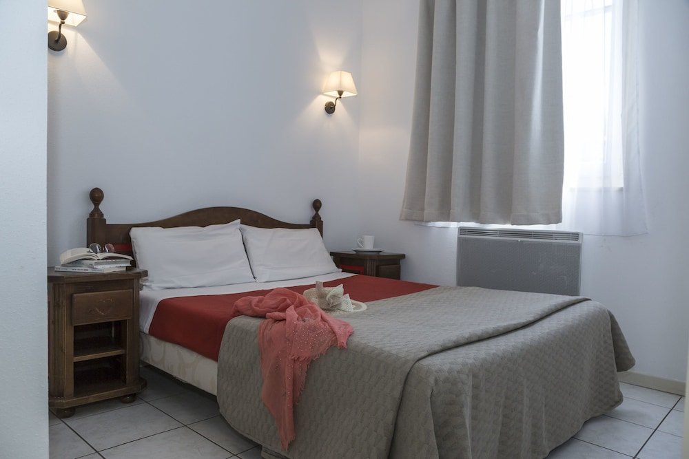 1 Bedroom Apartment with balcony Résidence Odalys Le Domaine des Rois