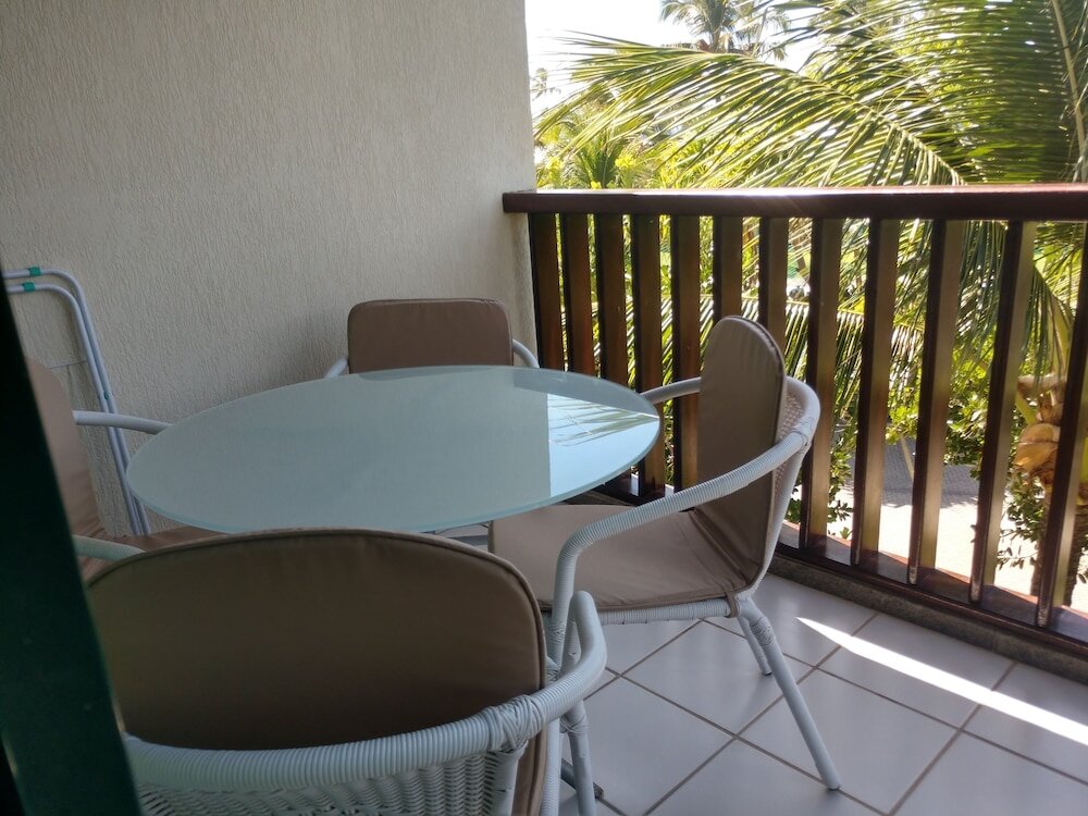 Семейная студия с балконом и с частичным видом на море Marulhos Resort Muro Alto Studio
