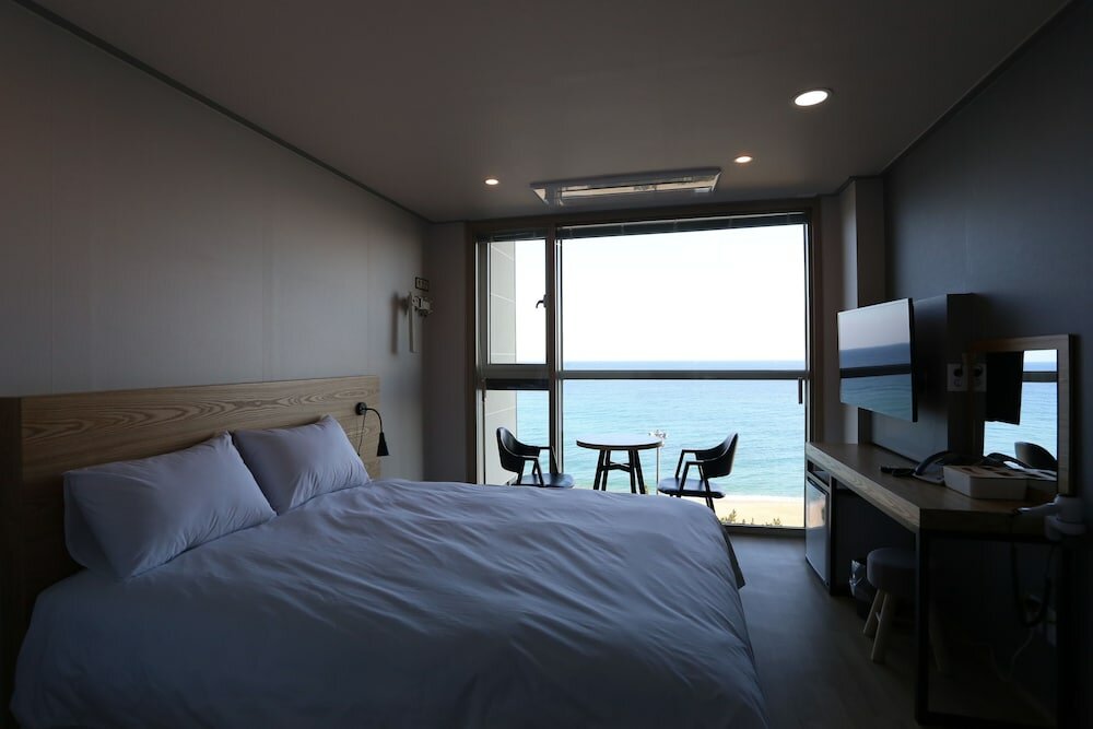 Двухместный номер Standard с видом на океан Hotel R Gangneung