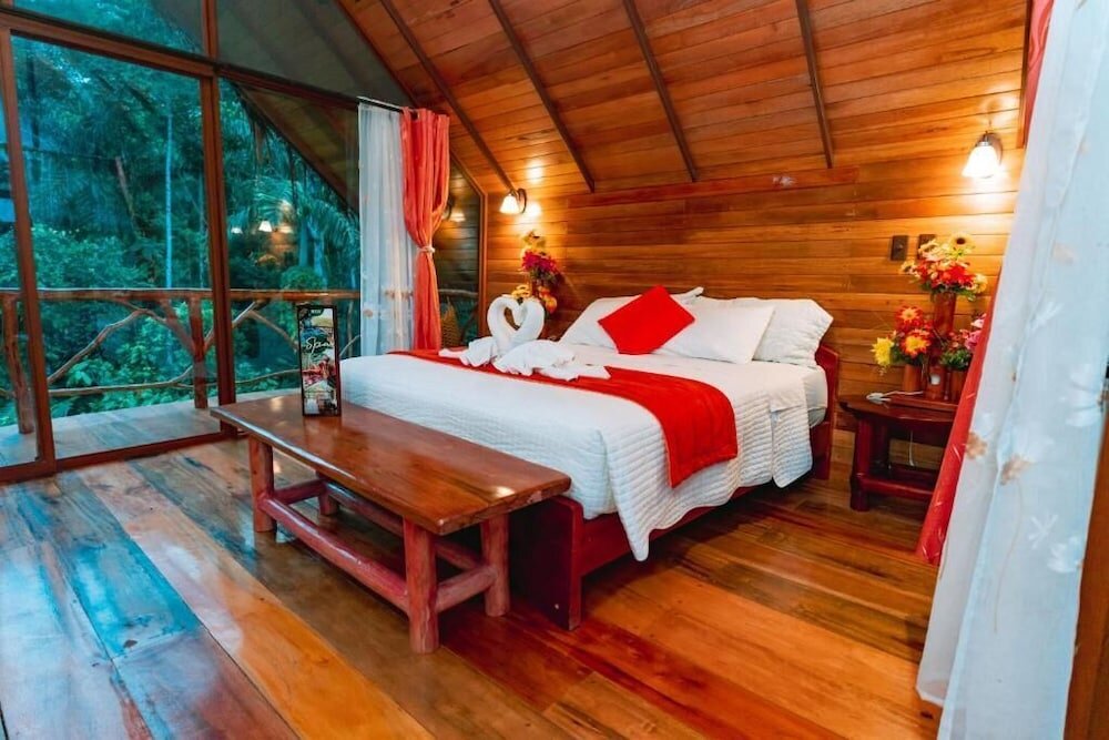 Standard room Suchipakari Jungle Lodge
