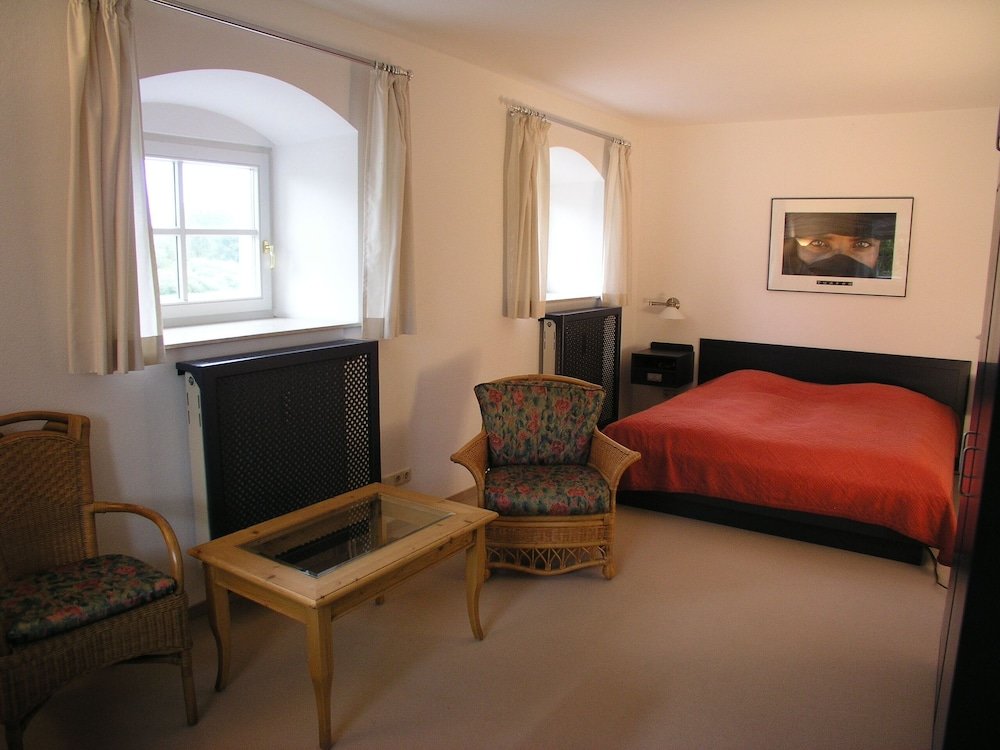 Standard Zimmer Haus Rufinus am Kloster Seeon