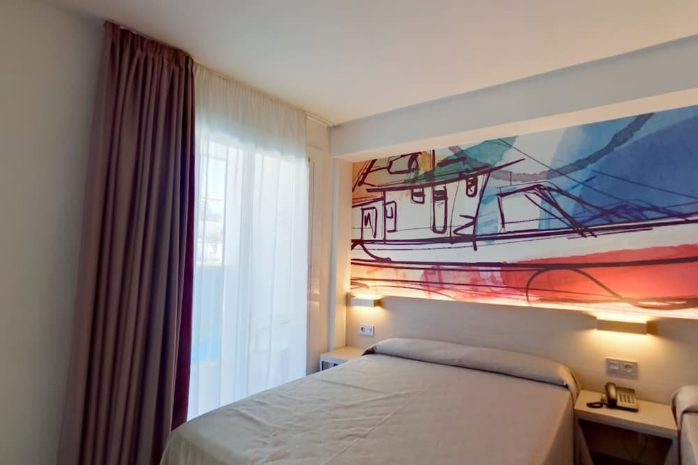 Superior Single room with balcony Hotel Riviera