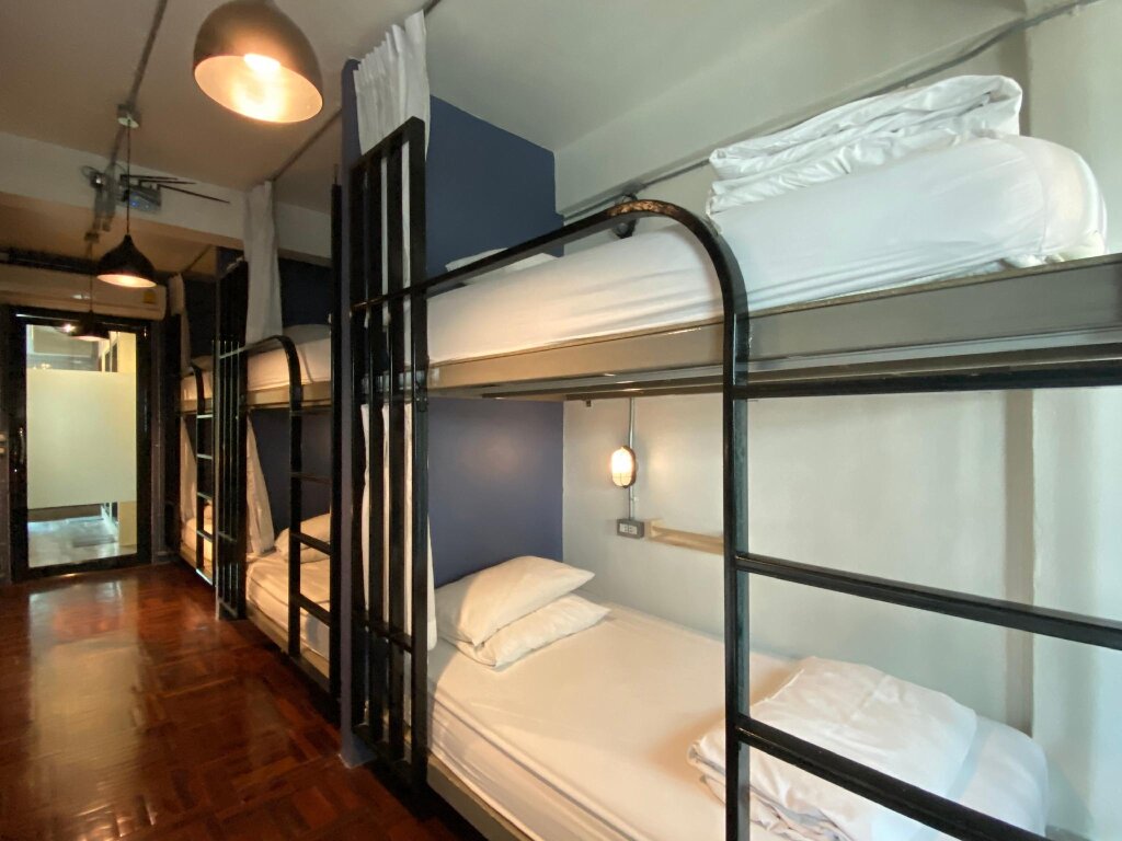 Lit en dortoir (dortoir féminin) Monomer Hostel Bangkok