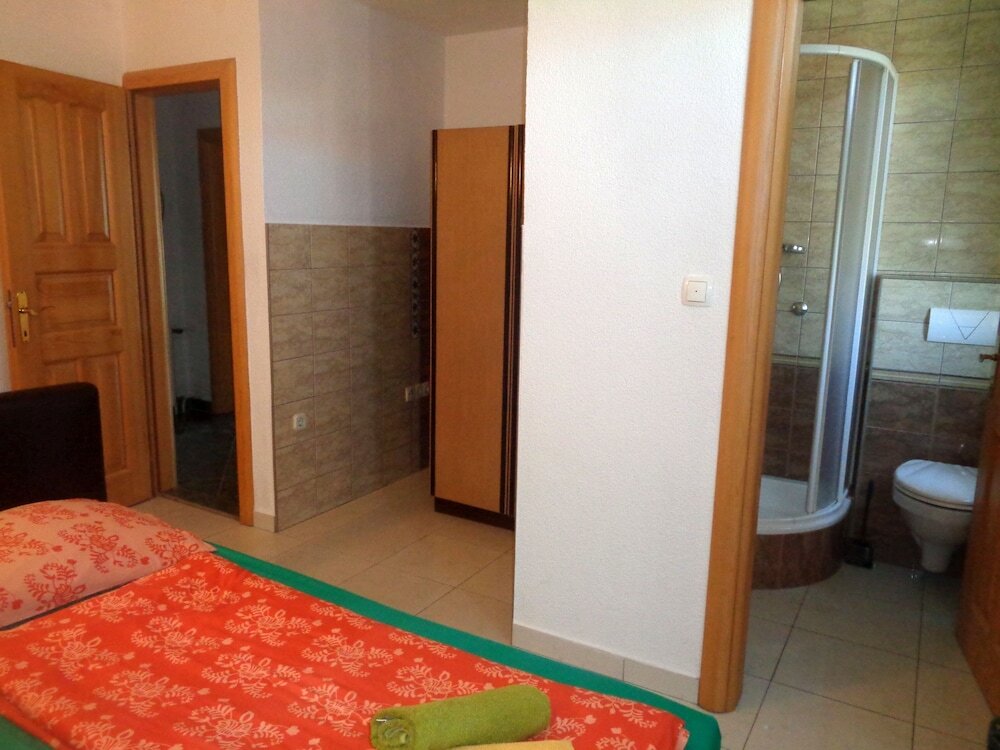 2 Bedrooms Comfort Apartment Apartments Moreta