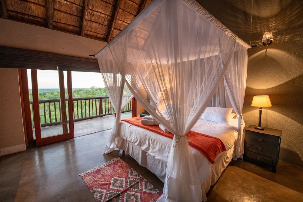 Suite Elephant Game Lodge
